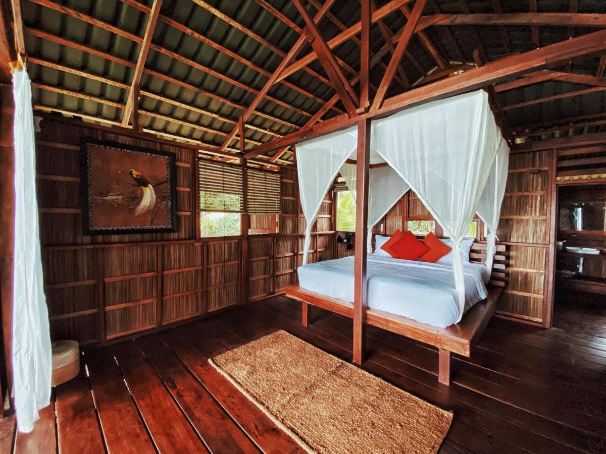 Raja Ampat Eco Lodge Tapokreng Ngoại thất bức ảnh
