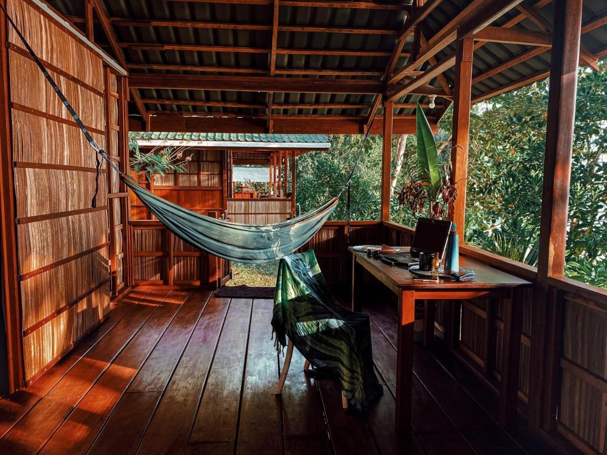 Raja Ampat Eco Lodge Tapokreng Ngoại thất bức ảnh